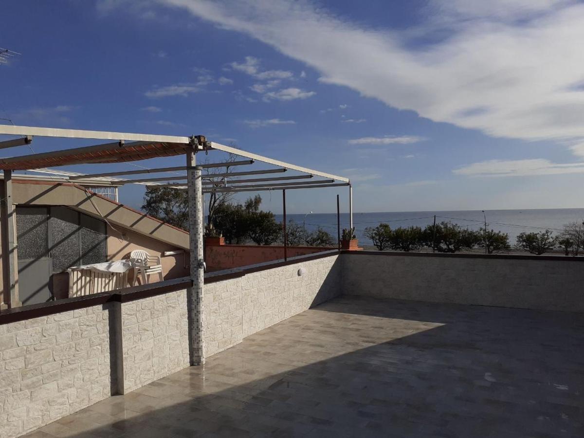 Casa Vacanze Mascali Riposto Exterior foto