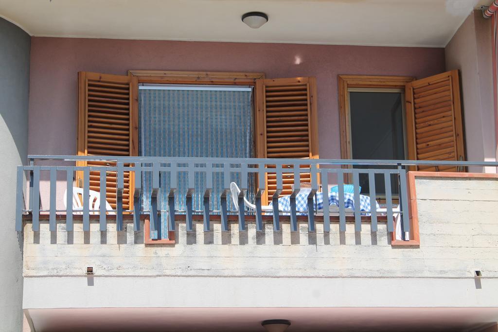 Casa Vacanze Mascali Riposto Habitación foto